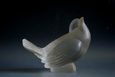 LALIQUE MOINEAU MOQUER PAPERWEIGHT