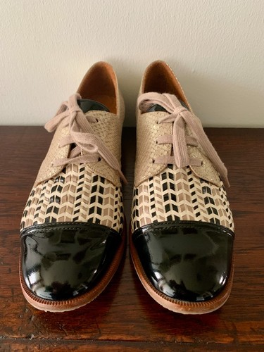 Chie mihara gold - mihara,