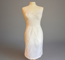 Vintage St Michael White Stiff