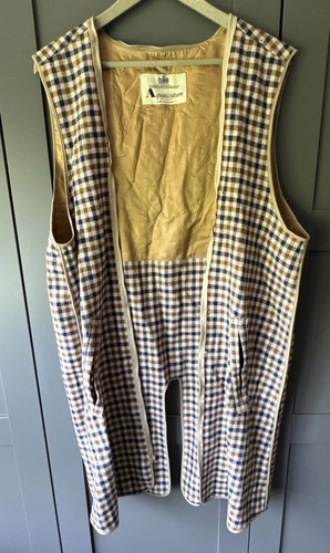 Aquascutum trench coat lining - aquascutum,