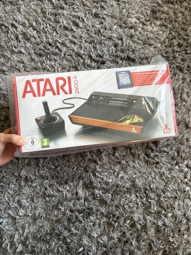 Atari 2600 plus video games - 2600,