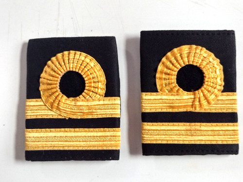 Royal navy lieutenant rank - royal, lt