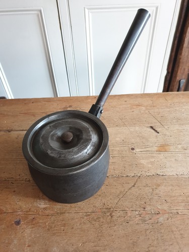 Cast iron pint saucepan - iron,