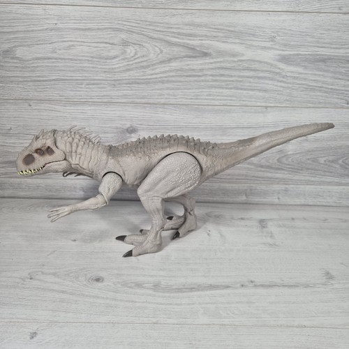Jurassic world indominous - jurassic,