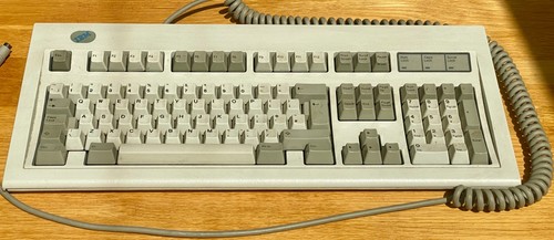 Ibm model m keyboard - m,