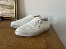 T.U.K. Original pointed