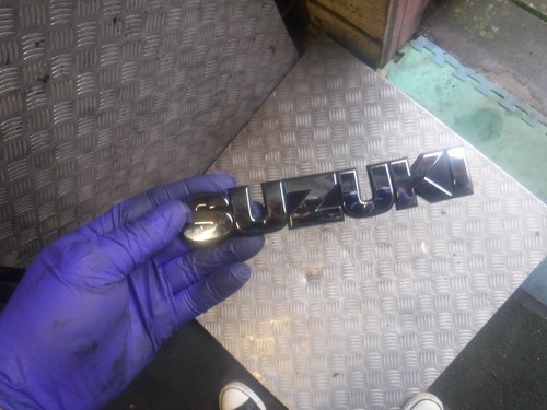 Suzuki gsx 1400 tank - gsx, badge