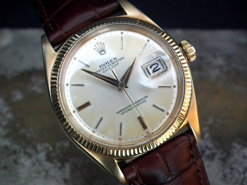Outstanding 1961 solid 18ct - outstanding,
