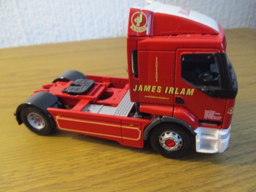 Corgi modern trucks renault - corgi,