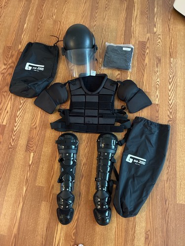 Gear 2000 riot - size, adult