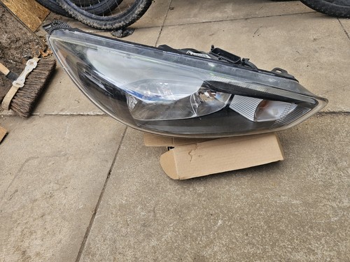 Front right headlight ford - headlight,