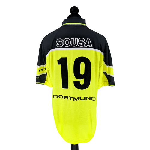Borussia dortmund home - dortmund,