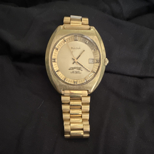 Bulova greyhound vintage swiss - greyhound,