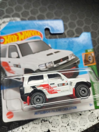Hot wheels mitsubishi - wheels, pajero