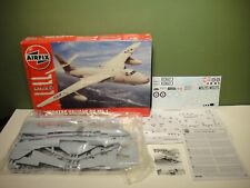 AIrfix - 1/72 - Vickers Valiant BK.Mk.1 RAF Bomber - #A11001 - Open / Complete