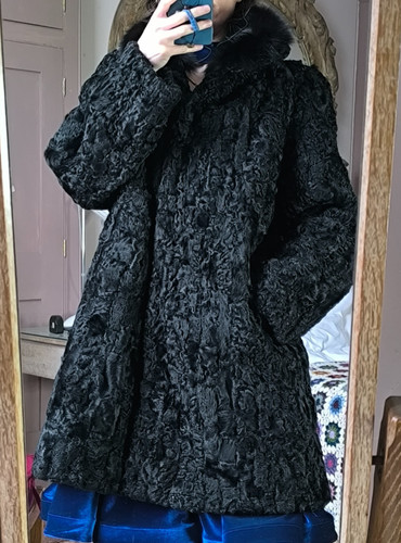 Excellent 70s true vintage - true,