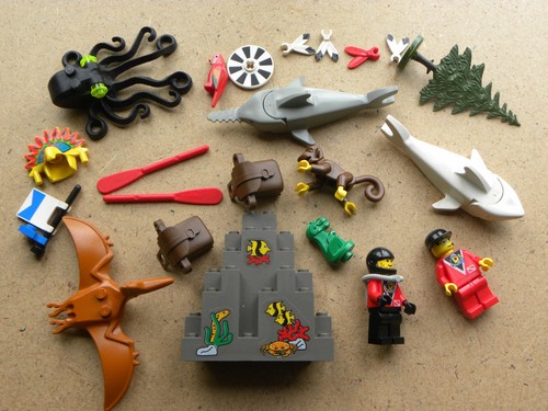 Lego rare joblot monkey parrot - rare,