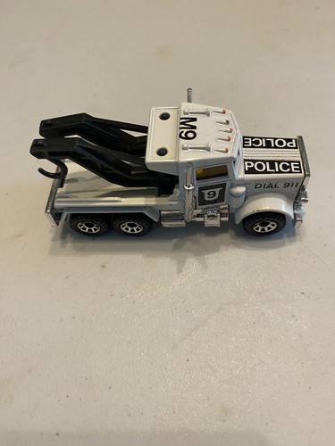Vintage matchbox 1981 - vintage,