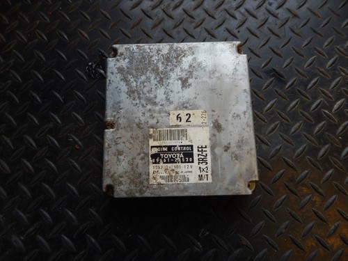 Genuine toyota hiace - 98-02,