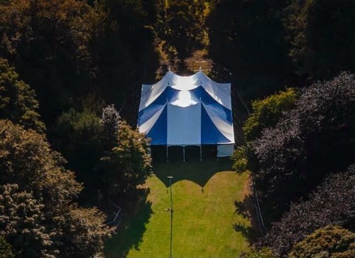 800 capacity arena - capacity, tent
