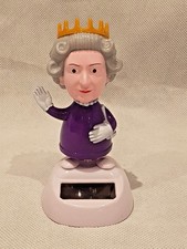 Solar Pal Queen Elizabeth ll
