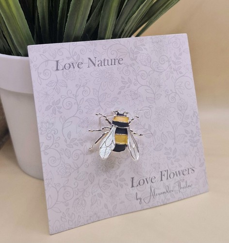 Delicate bumble bee brooch - bee,