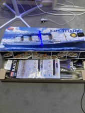 Academy RMS TITANIC 1/400scale very Large MODEL KIT New