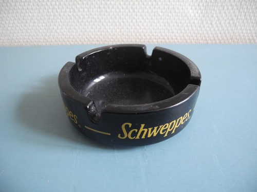 Old advertising ashtray - old,