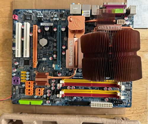 Gigabyte p35 dq6 lga775 - ga-p35-dq6,