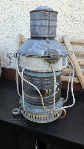 Large ships lamp - a,