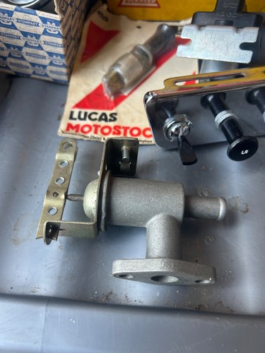 Nos bmc smiths heater - , valve