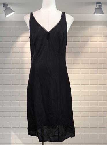 Vintage black silky slinky - vintage,
