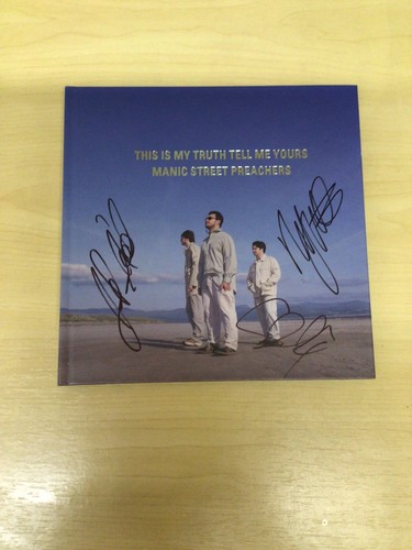 Signed manic street - signed-manic,