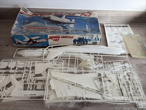 Revell space shuttle - revell,