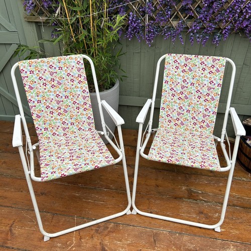 Folding deck chairs - folding,