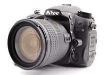 Near Mint+++ Nikon D7000 DSLR