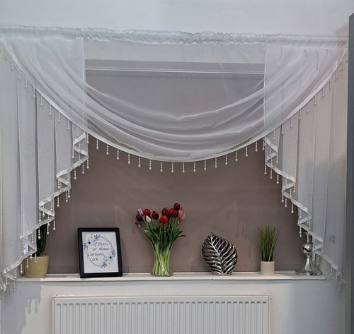 Stunning white pleated - , net