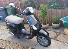 2006 Vespa LX 125 Scooter