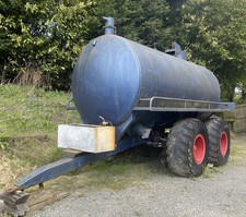 Towable 2500 Gallon Water