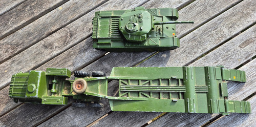 Dinky toys 660 - dinky,