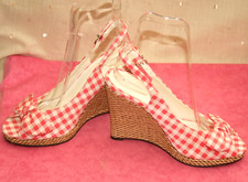 NEW, UNWORN, DOROTHY PERKINS WEDGE HEEL, SIZE 4, GINGHAM FABRIC SHOES, PINKY RED