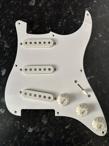 Squier stratocaster affinity - stratocaster,