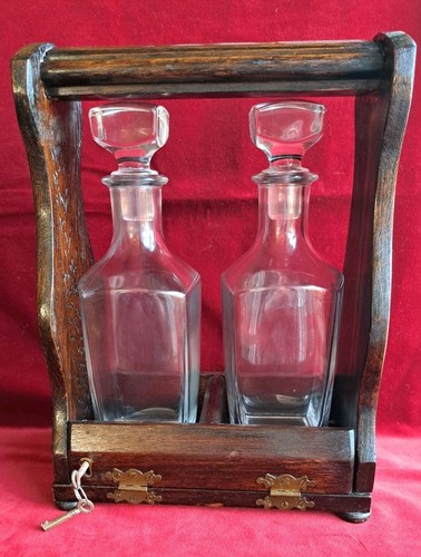 Vintage wooden tantalus with - wooden,