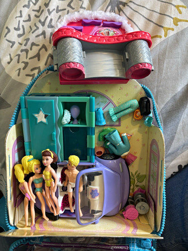 Polly pocket zip case - zip, fold-out