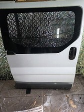 VAUXHALL VIVARO sliding doors