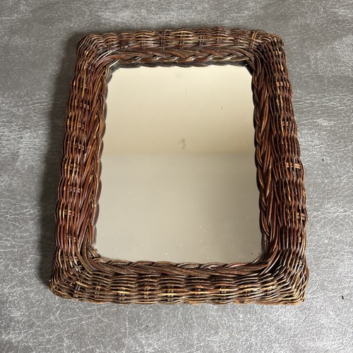 Brown wicker mirror - mirror., 26cms