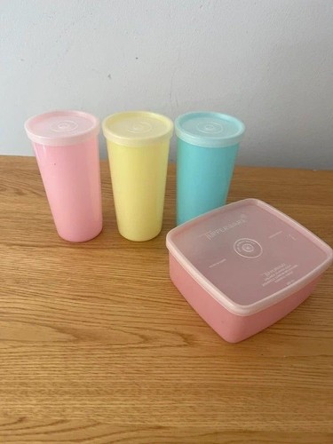 Vintage pastel tupperware - vintage,