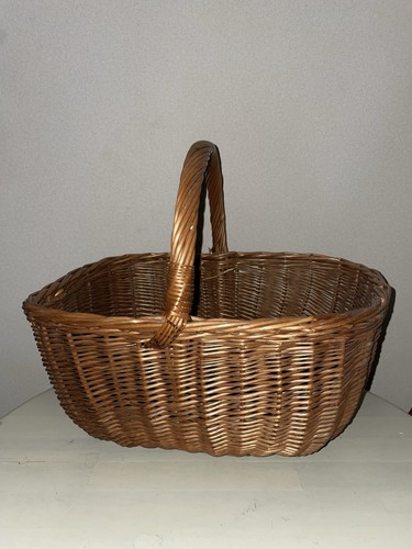 Vintage wicker shopping basket - wicker,