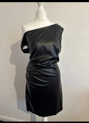Faux leather off - faux,