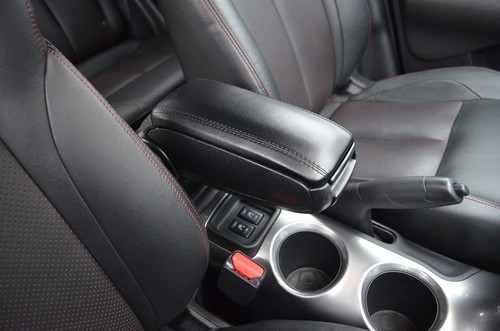 Armrest black fit - black, nissan